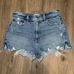 EUC Abercrombie and Fitch curve love high rise mom short